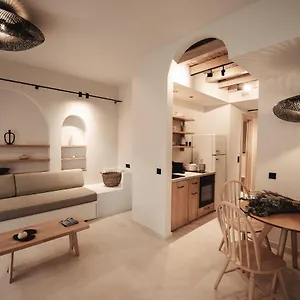 Apartment Om Living, Áfitos